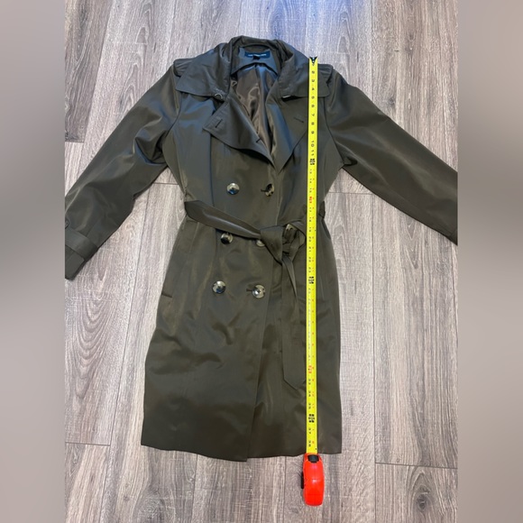 ❌SOLD❌London Fog Military Olive Green Broken Tench Coat Size XL Tortoise Buttons - Picture 12 of 13